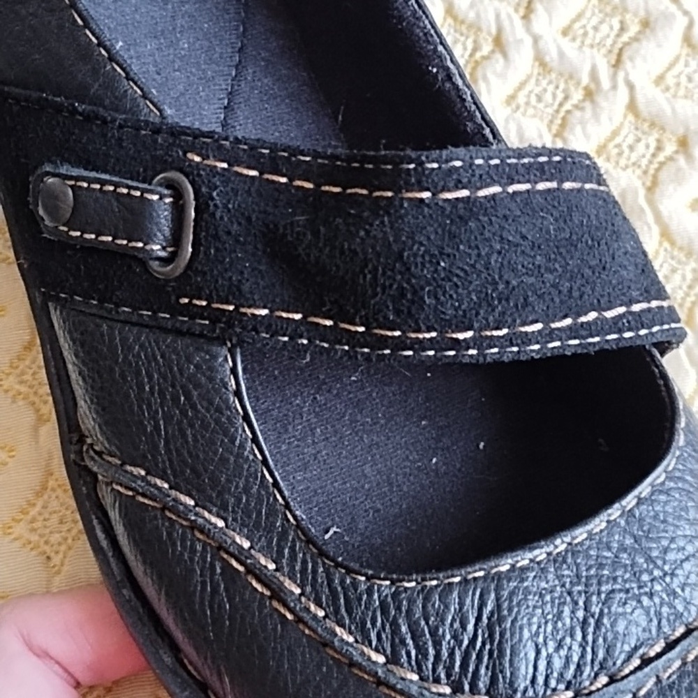 Clarks Leather Bendable Mary Jane's Size 10 - Picture 8 of 10